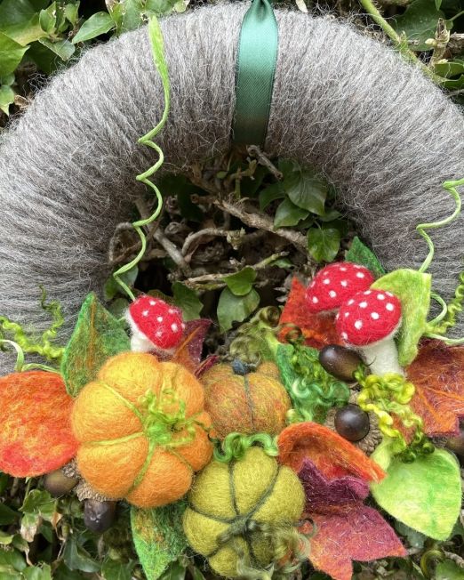 Autumn Wreath Pumpkins