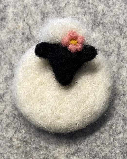 Online Workshops & Tutorials Helen Winter Textile Art