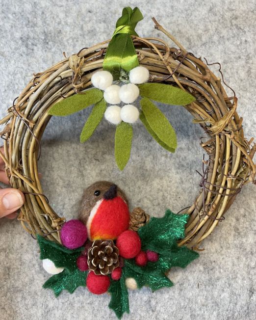 Online Workshops & Tutorials Helen Winter Textile Art